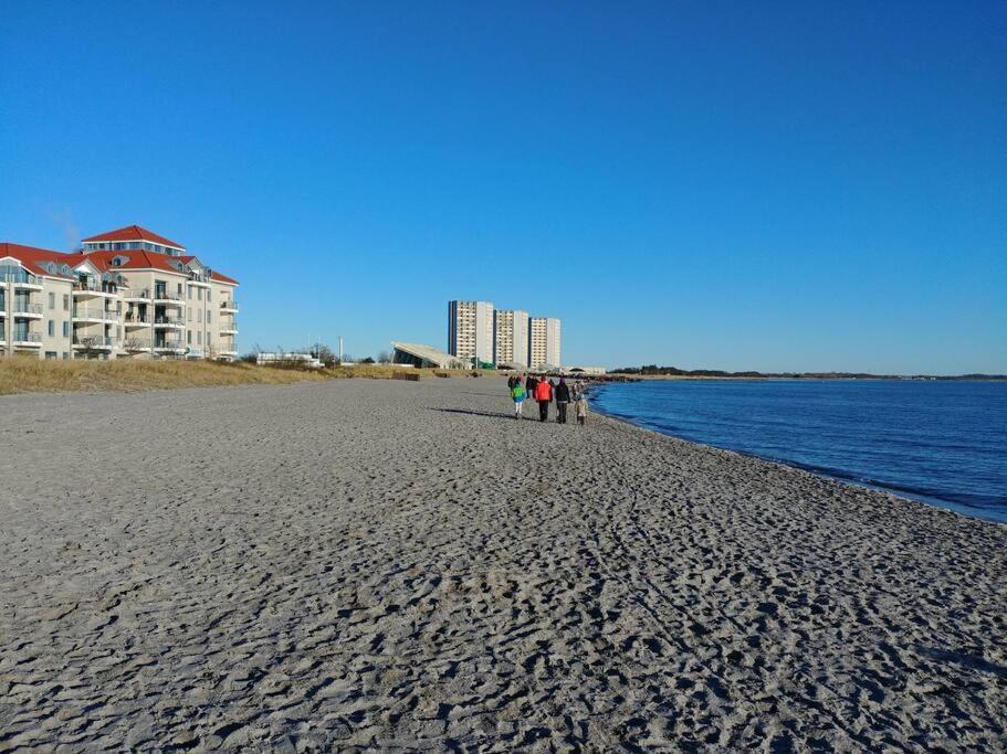 Fehmarn Burgtiefe Suedstrand Meerblick Apartment Meerzeit Exterior foto
