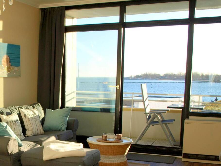 Fehmarn Burgtiefe Suedstrand Meerblick Apartment Meerzeit Exterior foto